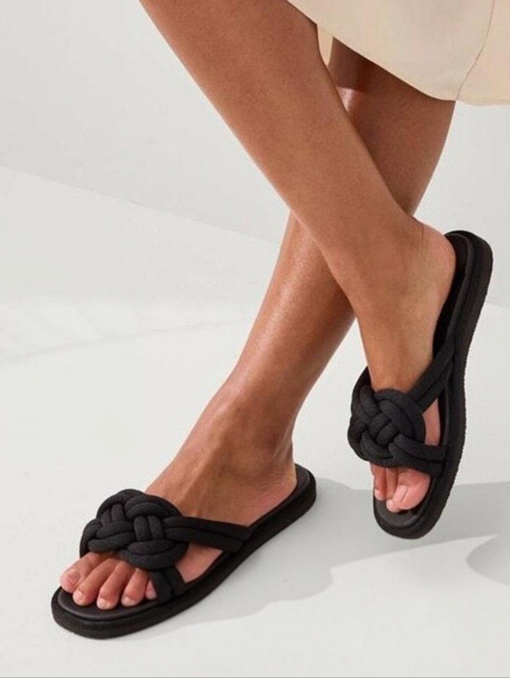 NWOB {Rothy's} The Summer Sandal Black Size 7.5
